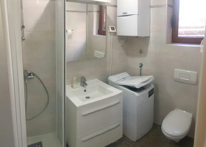 Stoja Apartman Póla